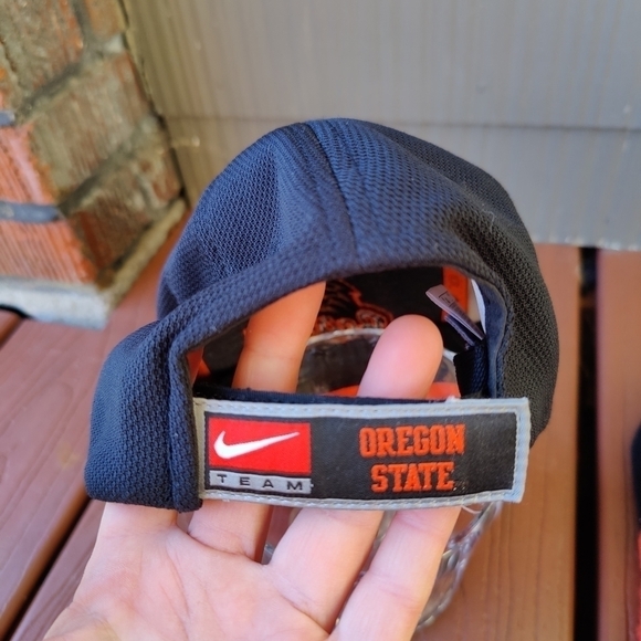 Nike OSU Beavers Hat Cap & Beanie Oregon State University Hats Orange Black - Picture 4 of 9